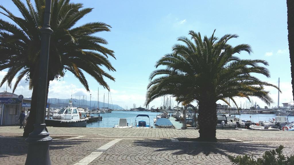 Cinque Terre The Harbour Apt - Two Bathrooms Λα Σπέτσια Εξωτερικό φωτογραφία